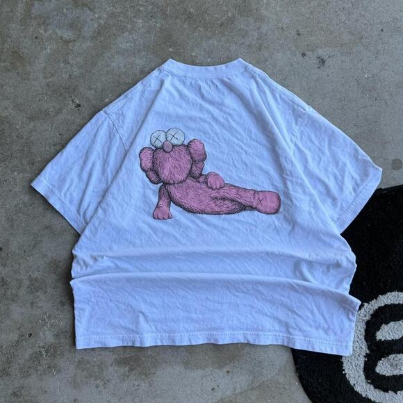 Y2K Uniqlo x Kaws Pink Monster Tee - Picture 1 of 5